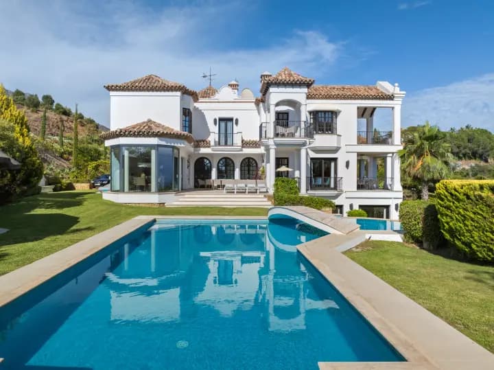 Marbella Hill Club 22 — photo 1
