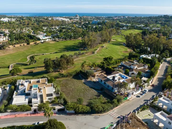 Pleyades 20 - Plot for sale — image 1