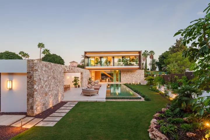 Casa Cazorla — image 1