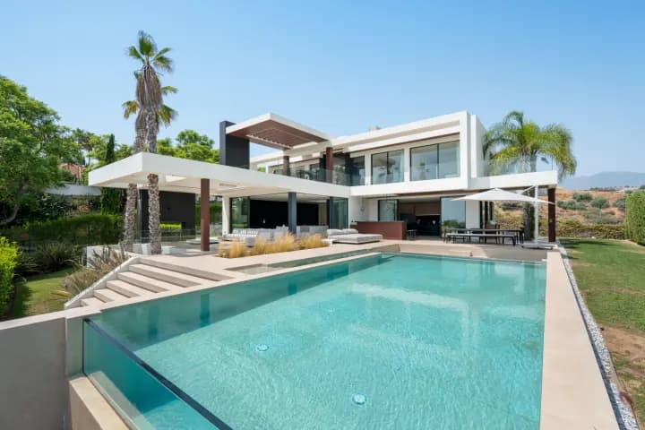 Villa Spectre — image 2