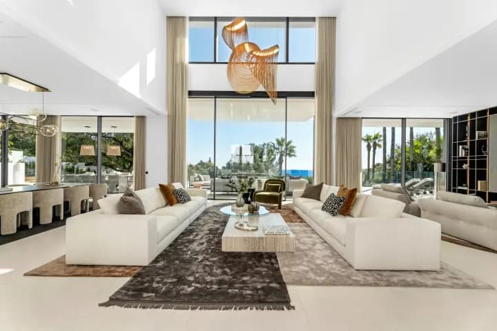 Villa Allure — image 2